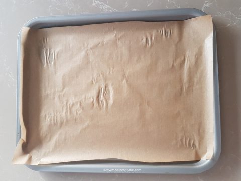 5-Baking-sheet-sticking-tip-by-Help-Me-Bake-480x360.jpg
