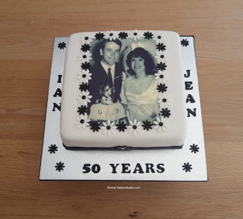 50th-Anniversary-Cake-by-Help-Me-Bake-16-480x433.jpg