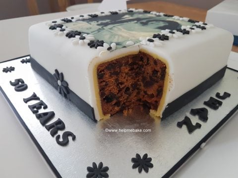 50th-Anniversary-Cake-by-Help-Me-Bake-18-480x360.jpg