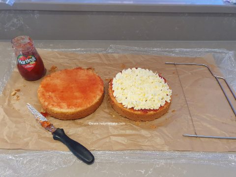 5-100th-Cake-by-Help-Me-Bake-480x360.jpg
